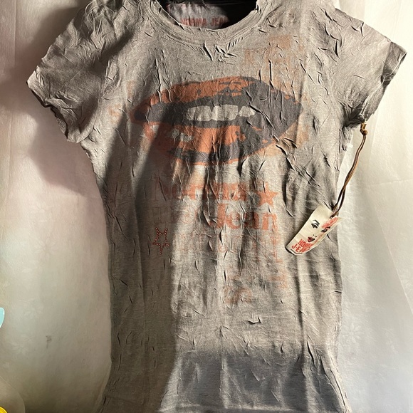 WOMENS T-SHIRT - Picture 1 of 3